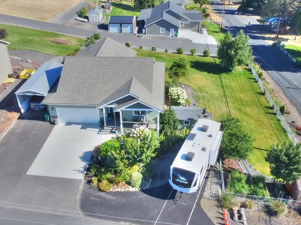 3125 E 13th St, The Dalles, OR 97058