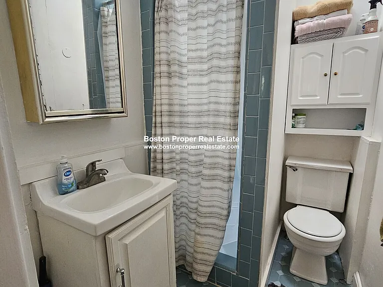 429 Marlborough St #4 — Photo 16