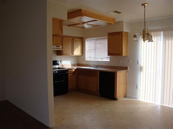 5th image of 1116 Kathryn Ave