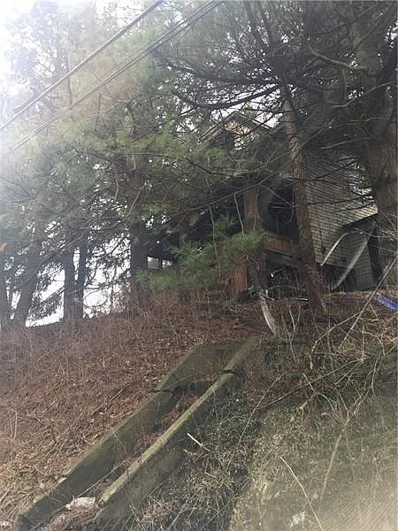 207 Penn Adamsburg Rd photo 1