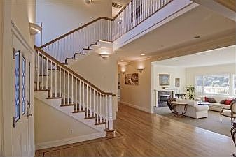 Entry :: 218 Montalvo Road