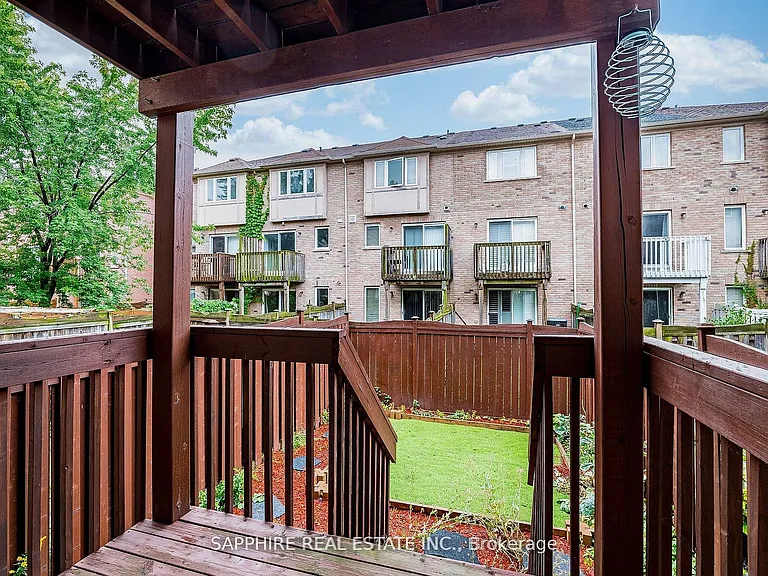 3255 Redpath Cir — Photo 41