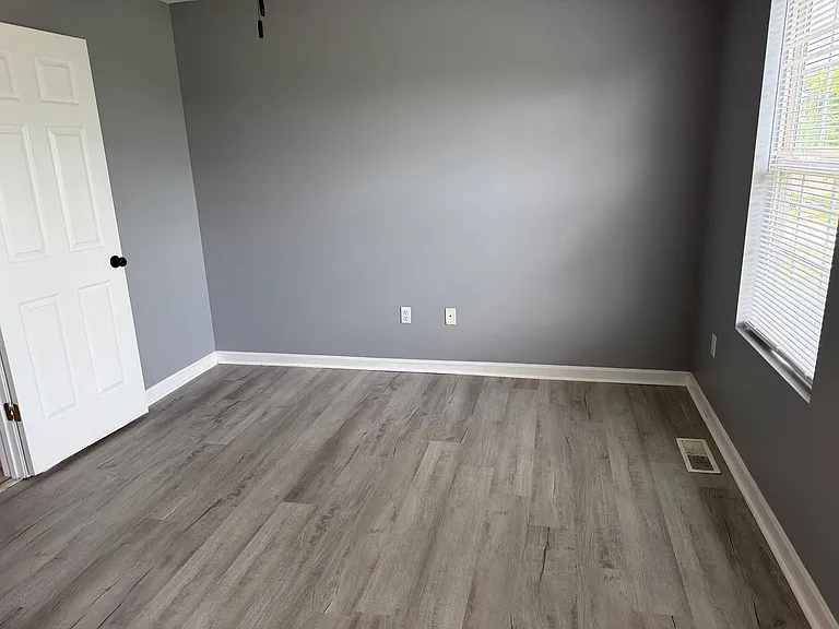 1111 Northridge Dr — Photo 14