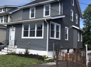 132 Hillside Ter, Irvington, NJ 07111
