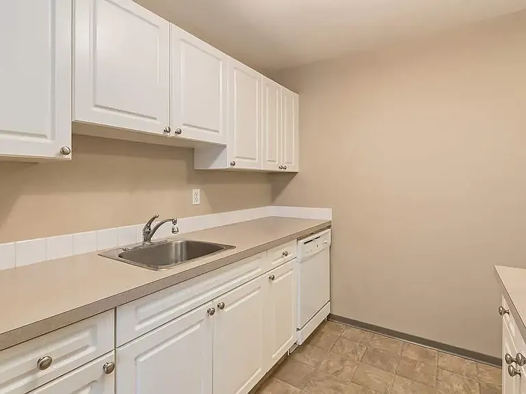 68 Cypress Way SE — Photo 6