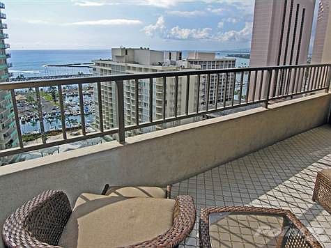 DB2311 Lanai open to ocean