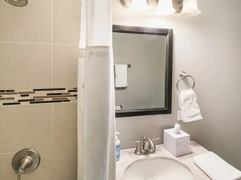 305 W Park Ave #2 — Photo 12