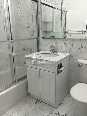 Rented by Manhattan Connection | media 13