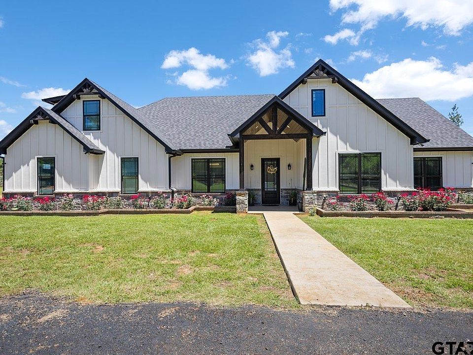 1st image of 413 County Road 3101
