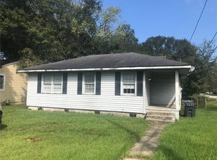 100 9th Ave, Chickasaw, AL 36611