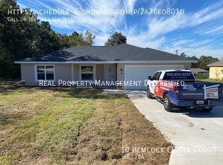 10 Hemlock Circle Ct, Ocala, FL 34472