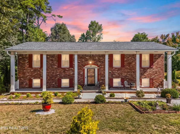212 Cogdill Rd, Knoxville, TN 37922