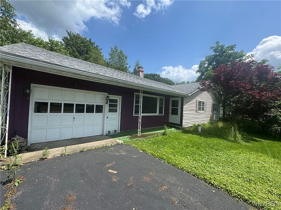 1st image of 2274 Sheldon Dr