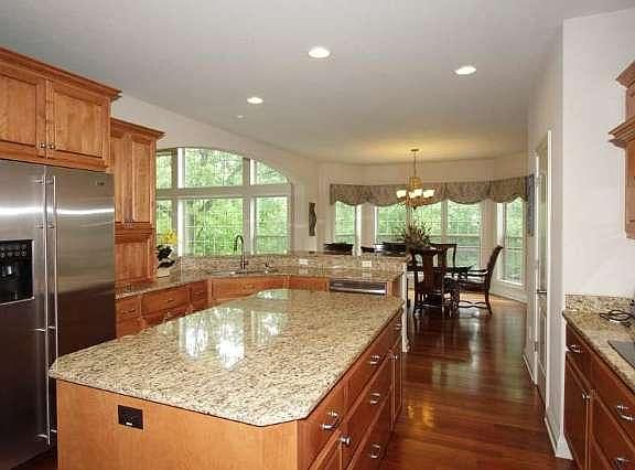 SS Appliances Included 