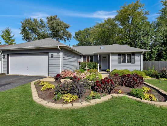 543 S Warren Ave, Palatine, IL 60074