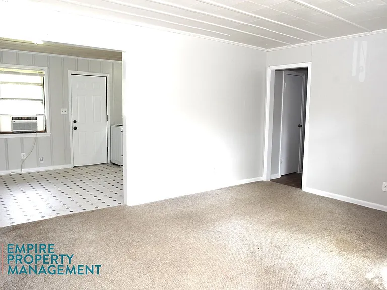 4100 Broyles Ave SW — Photo 4