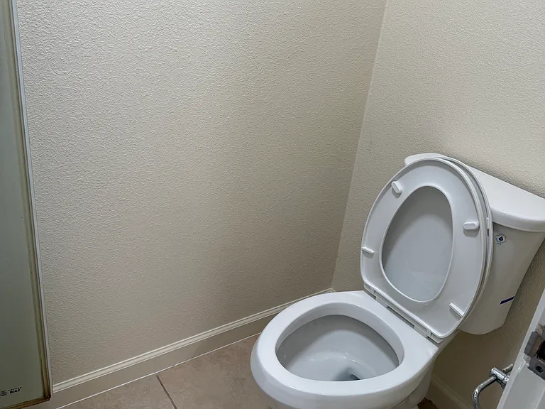 1569 Nehoa St — Photo 7