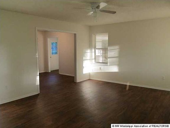 5th image of 5812 Laurie Dr