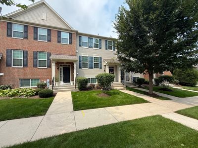 263 Lakeshore Dr, Oswego, IL, 60543
