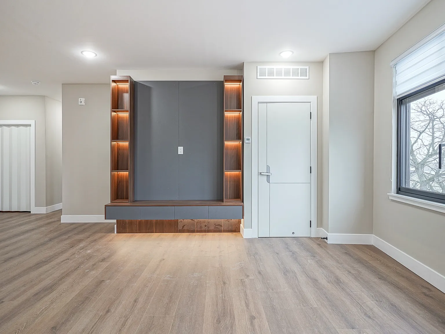 2 bed, 800 sqft, $1,800 — Photo 4