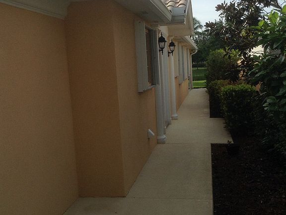 Side entry