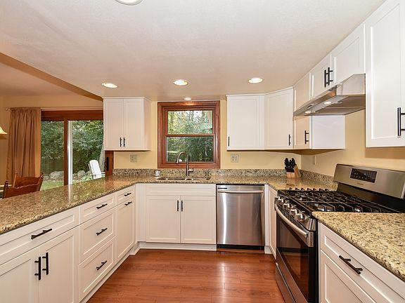 2nd image of 13605 W Wilbur Dr