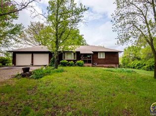 449 NW 58th St, Topeka, KS 66617