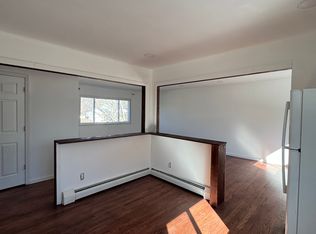 203 10th Ave, Holtsville, NY 11742