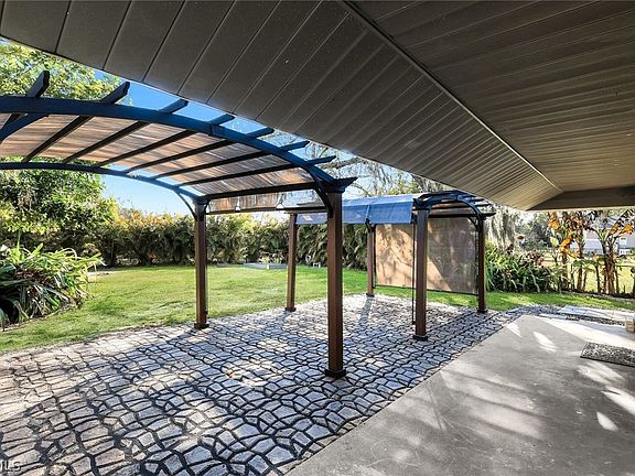 2nd image of 17855 Chesterfield Rd