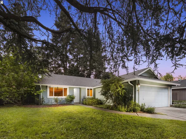 14000 SE McGillivray Blvd, Vancouver, WA 98683