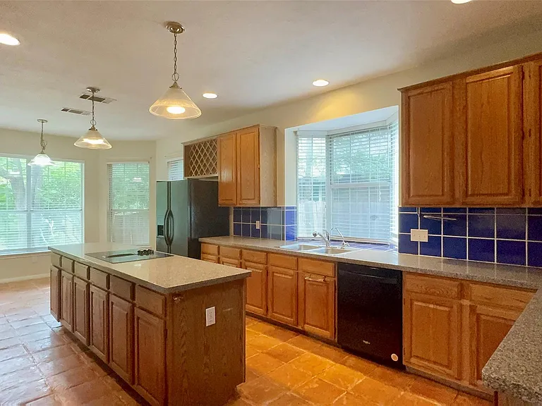 10813 Redmond Rd — Photo 7