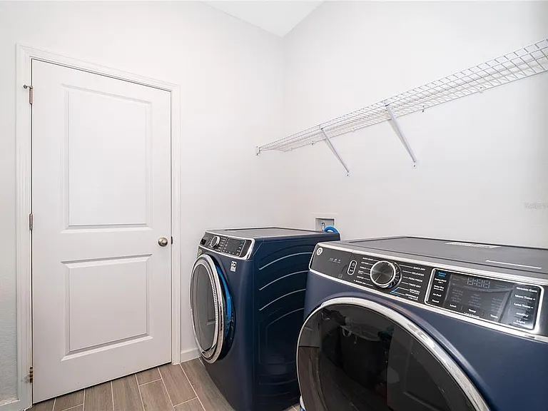 2366 White Cedar Way — Photo 14