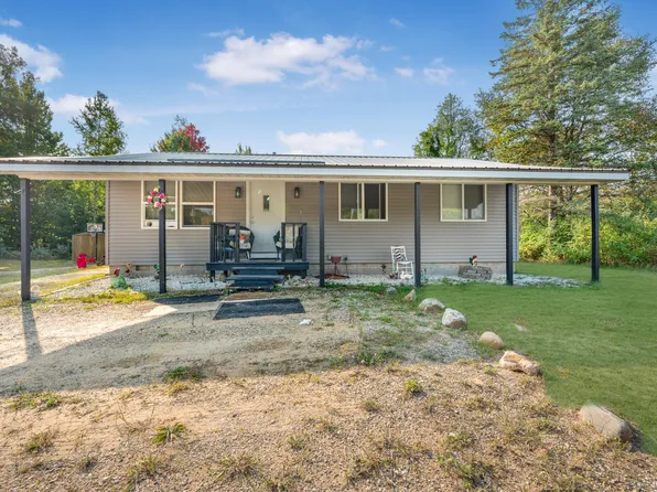 9039 Miramichi Dr, Evart, MI 49631