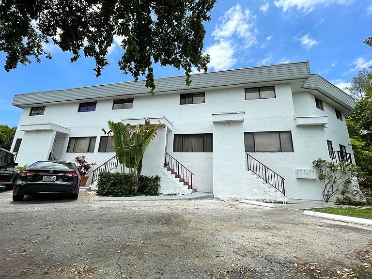 7721 Dunham Blvd #D — Photo 32