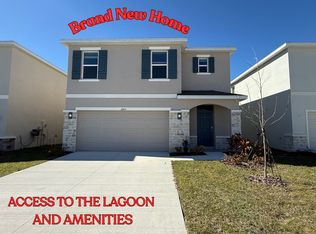 10455 Tucker Rd, Weeki Wachee, FL 34613