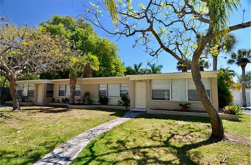 1st image of 303 Colonia Ln W
