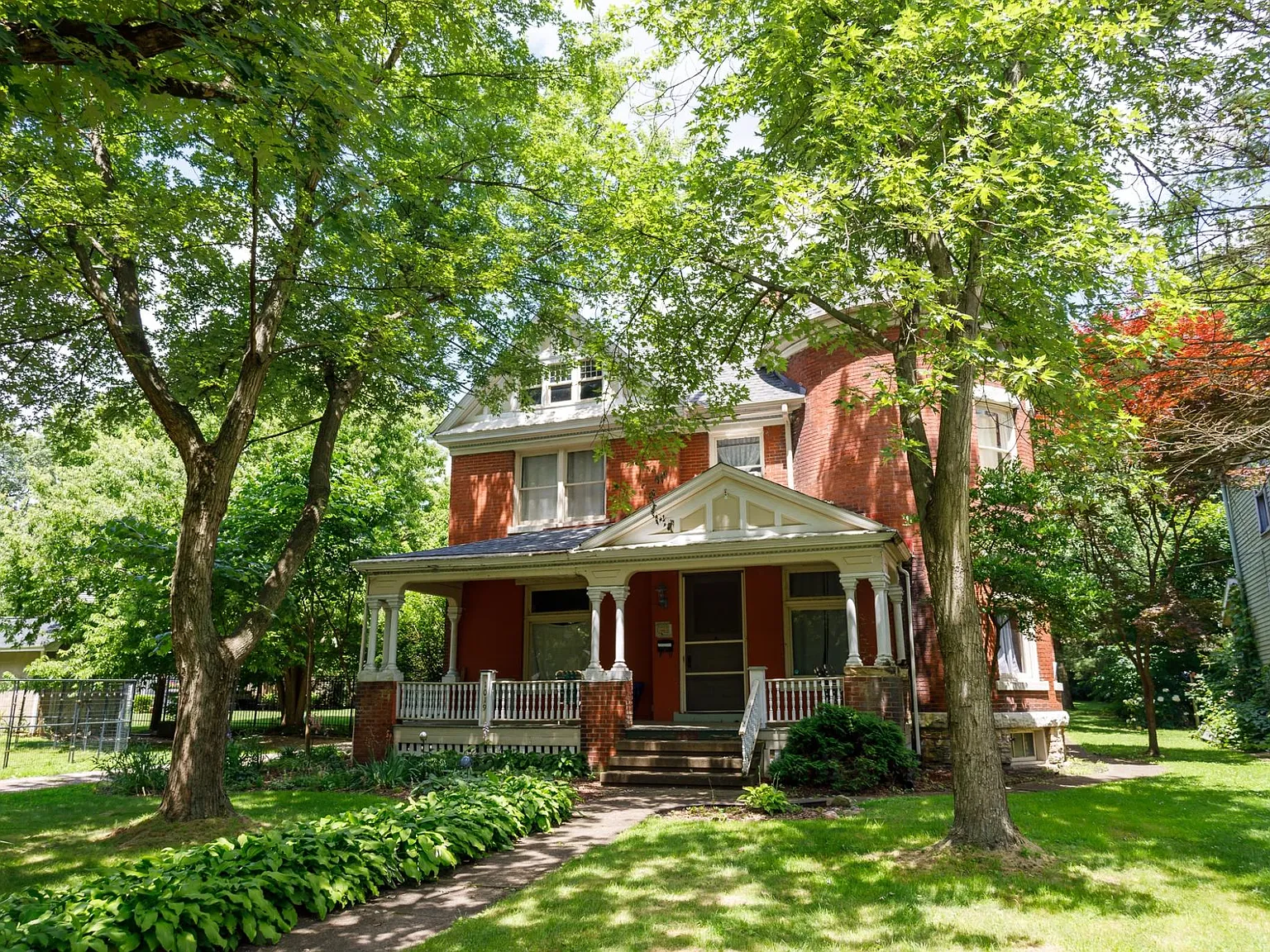 1019 Findley Ave — Photo 1