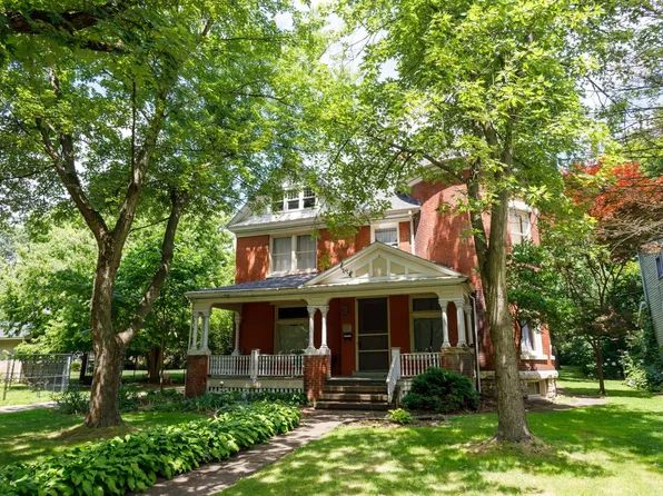 1019 Findley Ave, Zanesville, OH 43701