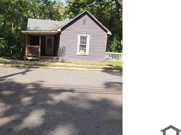 137 Garfield St APT B, Statesville, NC 28677