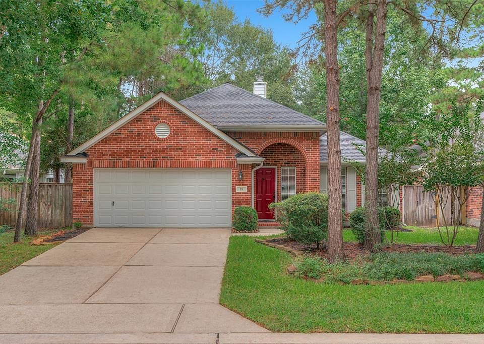 Welcome home to 18 Cypress Bayou Court!