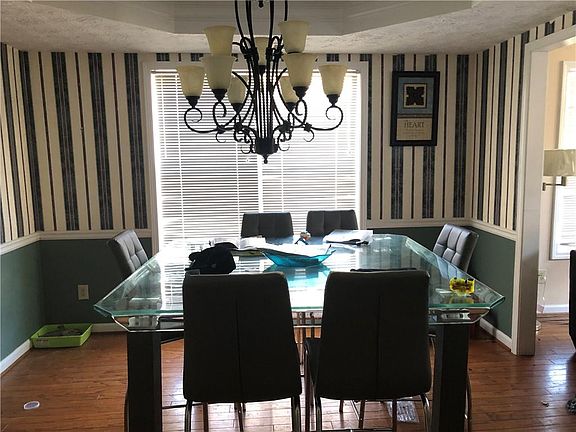 4th image of 1282 Hamlet Ct