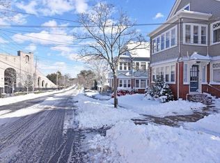 39 Sessions St FLOOR 3, Providence, RI 02906