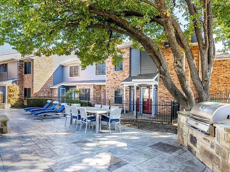 Avalon Villas — Photo 15