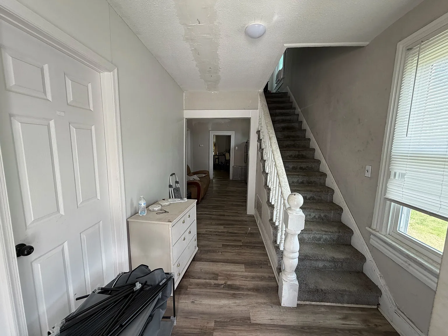 3 bed, 1412 sqft, $1,975 — Photo 3