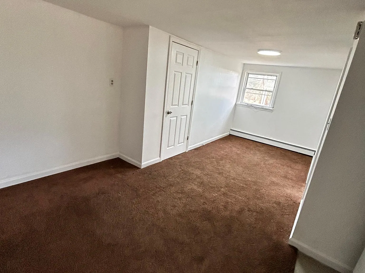 1 bed, 500 sqft, $1,200 — Photo 3