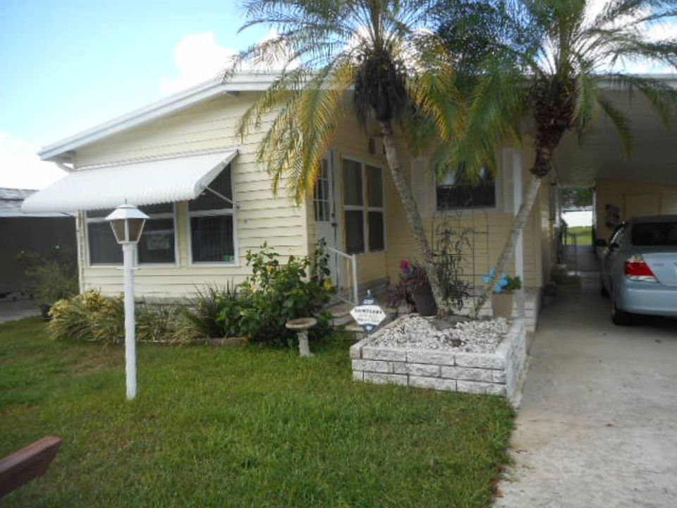 1st image of 2130 Greymont Dr