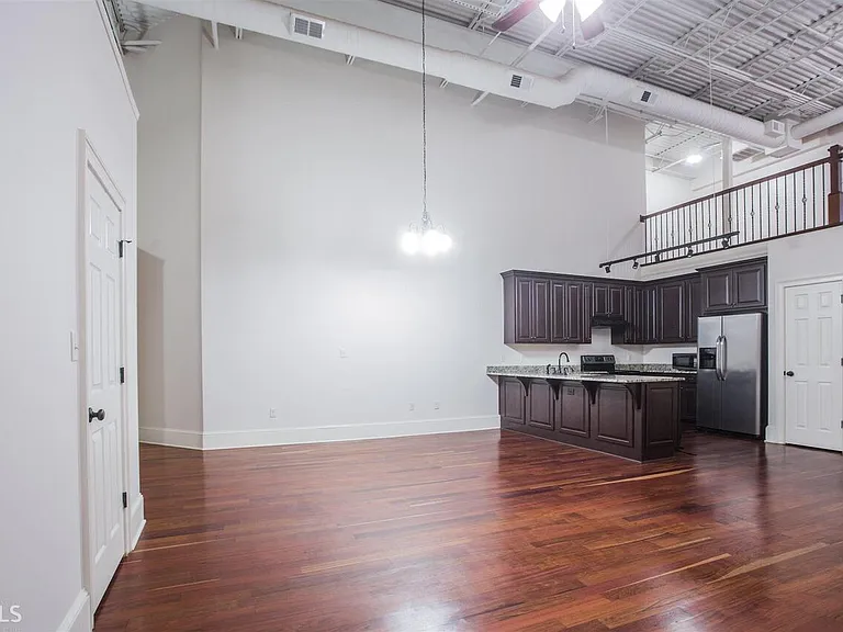 315 N Main St #600 — Photo 2