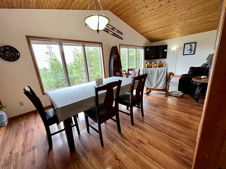 34373 Hilltop Dr — Photo 29