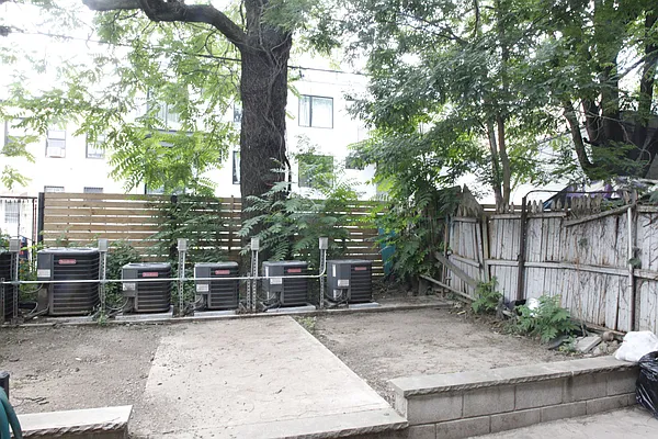 Rented by Lofts and Flats LLC | media 14