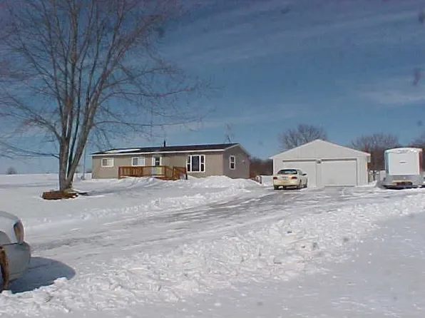 4340 Jackson Rd, Blanchard, MI 49310